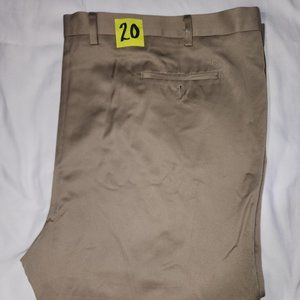 Dockers Khaki Pants 58 x 32